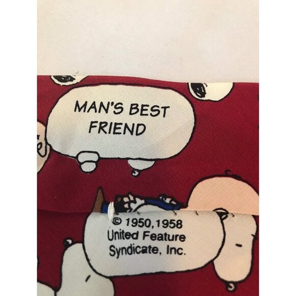 Peanuts Snoopy Charlie Brown Red Mans Best Friend 100% Silk Classic Neck Tie - Picture 4 of 6
